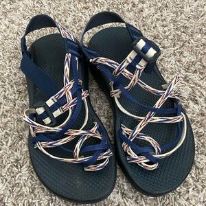Chacos size 6